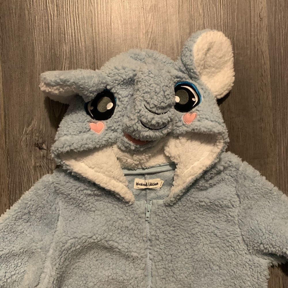 Weekend edition, adult size s elephant costumes/pajamas - Picture 8 of 12